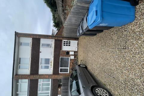 1 bedroom apartment to rent, Windsor,  Berkshire,  SL4