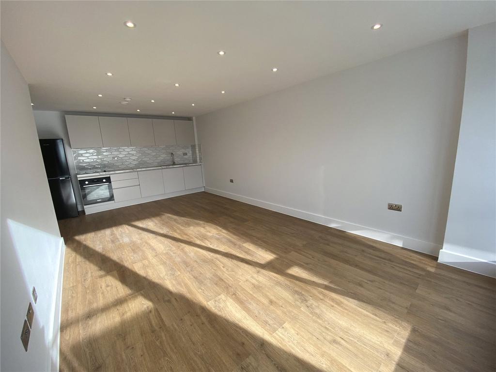 Lounge/Kitchen