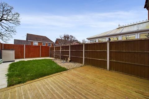 37 Bamburgh Crescent, Worcester, WR4 0QX