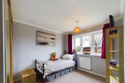 37 Bamburgh Crescent, Worcester, WR4 0QX
