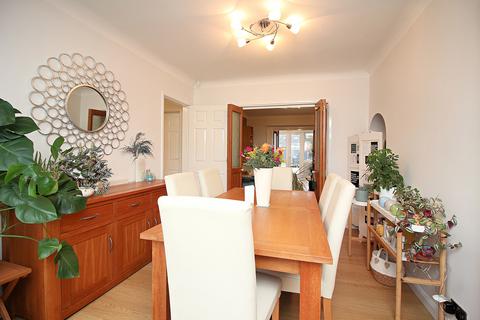 4 bedroom semi-detached house for sale, Lydford Road, Humberstone, Leicester, LE4