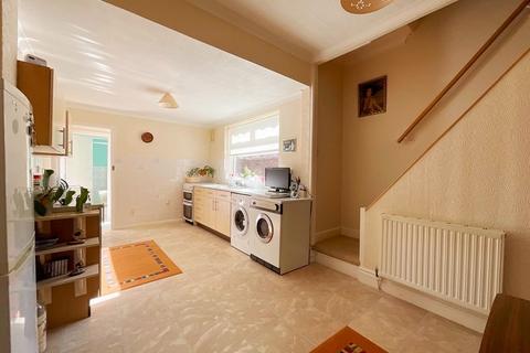 2 bedroom semi-detached house for sale - Lawson Street, Southport PR9