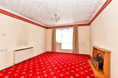 1 bedroom flat for sale, Stilemans, Wickford, Essex