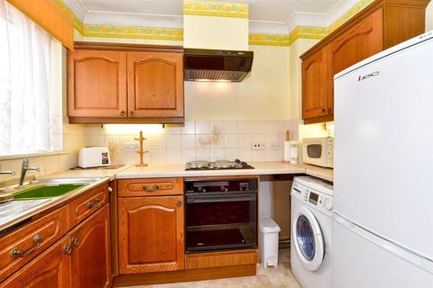 1 bedroom flat for sale, Stilemans, Wickford, Essex