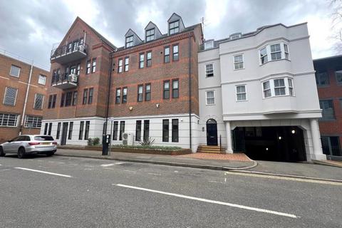 2 bedroom apartment to rent, Bell House, Guildford GU1