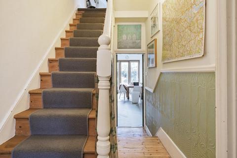 194 Venner Road, London, SE26 5HT