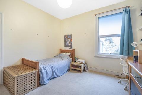 194 Venner Road, London, SE26 5HT