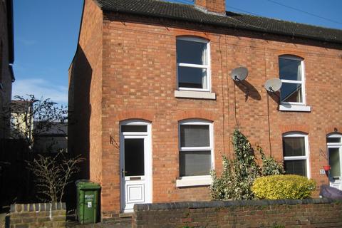 2 bedroom end of terrace house to rent, Burrish Street, Droitwich WR9