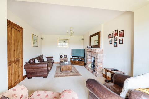 4 bedroom semi-detached house for sale, Old Road South, Worcester WR5