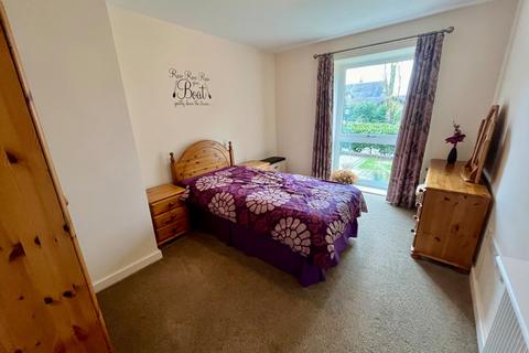 2 bedroom flat for sale, Church Lane, Marple, Stockport, SK6
