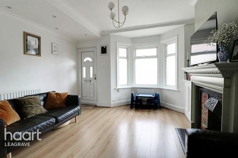 369 Beechwood Road, Luton, LU4 9RG