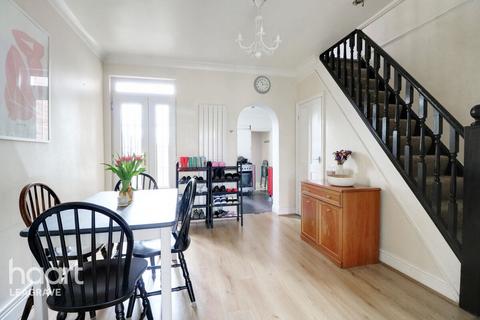 369 Beechwood Road, Luton, LU4 9RG