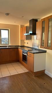3 bedroom flat to rent - Clements road, Ilford IG1