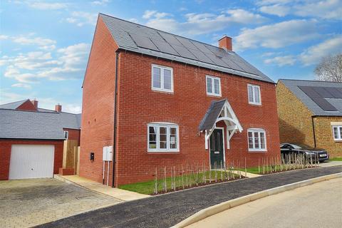 3 bedroom detached house for sale, Becketts Green at Middleton Cheney