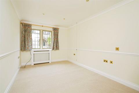 1 bedroom retirement property for sale, Prebendal Court, Shipton-under-Wychwood, OX7 6BB
