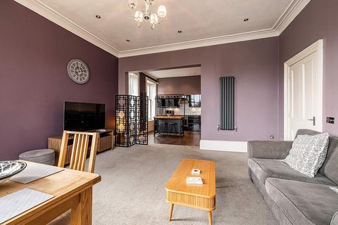 3 bedroom flat for sale - 1/1, Dovemount Place, Hawick TD9 8AZ