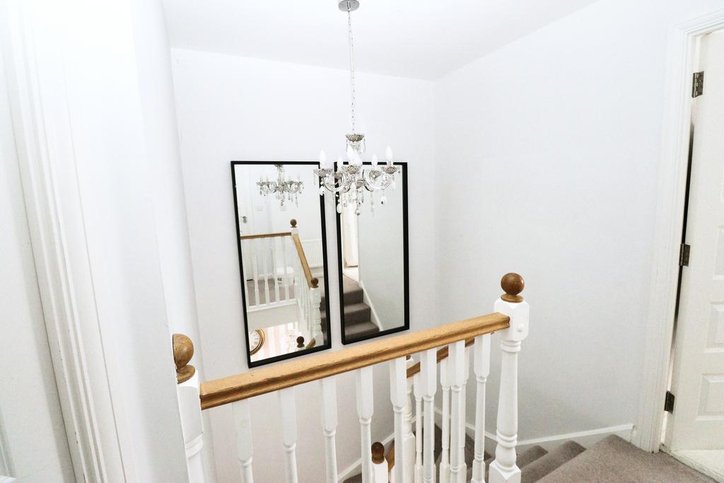 Second floor landing.JPG