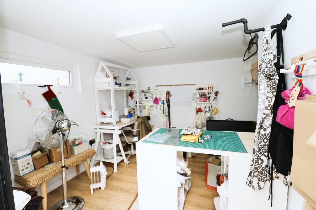 Garden room.JPG