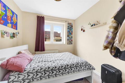 3 bedroom apartment for sale, Gainford House, Ellsworth Street, London, E2