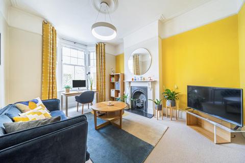 1 bedroom maisonette for sale, Cambray Road, Balham