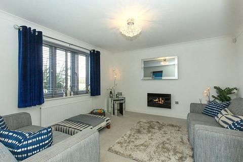 46 Baird Way, Minster On Sea, Sheerness, ME12 3UG
