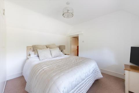 3 bedroom detached house to rent - The Grange, Wimbledon, London, SW19