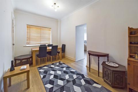 28 Drummond Road, Bournemouth, BH1 4DS