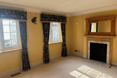 3 bedroom house to rent, Seymour Square, Brighton BN2