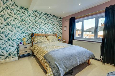 26 Broadgate Walk, Horsforth, Leeds, LS18 4HF