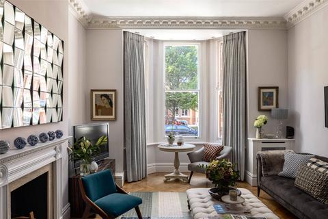 3 bedroom maisonette for sale, Cheyne Gardens, Chelsea, London, SW3
