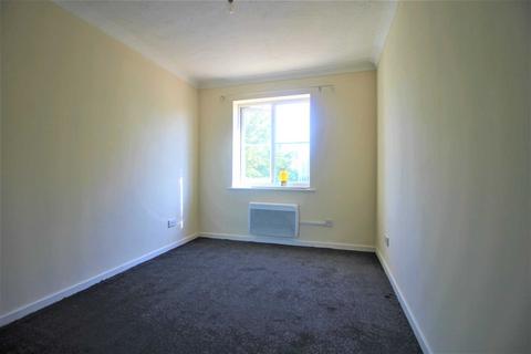 2 bedroom flat to rent, The Ridings, Luton LU3