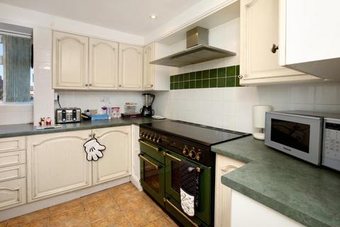 3 bedroom end of terrace house for sale - St. Albans Place, Taunton TA2