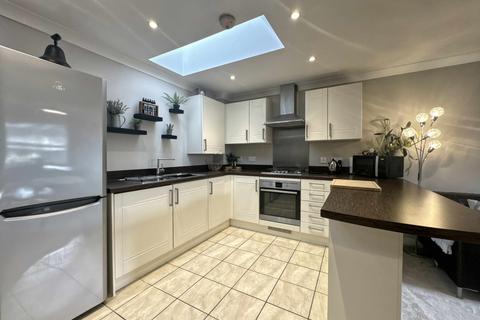 17 Brockham Grange, Sherfield On Loddon, Hook, RG27 0FT