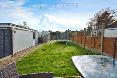 256 Burrs Road, Clacton-on-sea, CO15 4LW