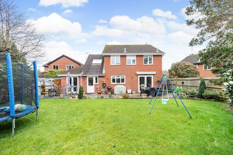 4 bedroom detached house for sale, Thetford Gardens, Chandler's Ford, Eastleigh