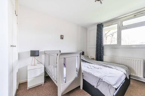 1 bedroom flat to rent - Rosenau Road, Battersea Park, London, SW11