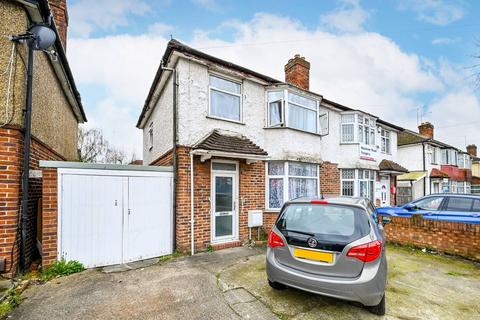 3 bedroom semi-detached house for sale, Wexham Road, Slough, SL2