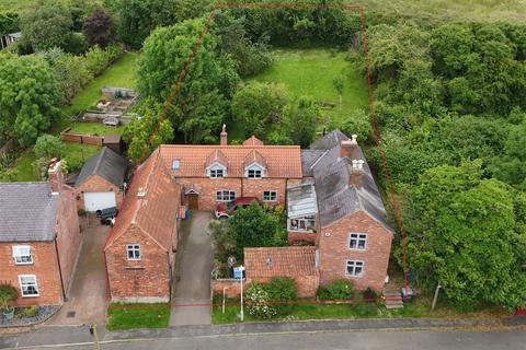 5 bedroom detached house for sale, Hill View, Top Green, Upper Broughton
