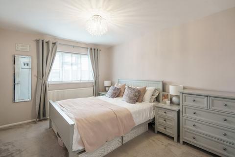 2 bedroom maisonette for sale, Topland Road, Chalfont St. Peter, Gerrards Cross, SL9