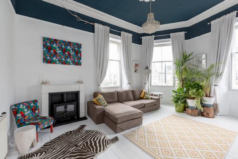100/1 Ferry Road, Edinburgh, EH6 4PG