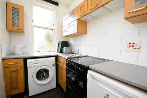 1 bedroom flat for sale, Victoria Road, Falkirk, Stirlingshire, FK2 7AU