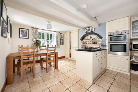 4 bedroom character property for sale, Charming Cottage in Church Close, Hose, LE14 4JJ