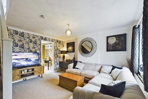22 Barwoods Drive, Saltney, Chester, CH4 8NU
