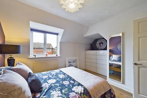 22 Barwoods Drive, Saltney, Chester, CH4 8NU