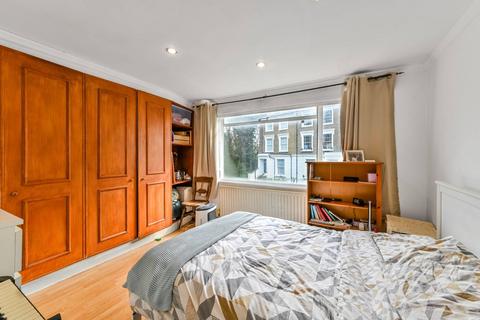 2 bedroom flat to rent, Harecourt Road, Islington, London, N1