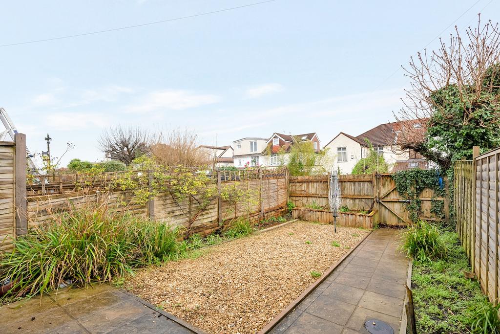 Garden ()