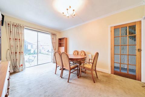 3 bedroom terraced house for sale, Victoria Road, Ruislip, Middlesex