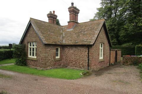 2 bedroom detached bungalow to rent - East Lodge Meeson Hall
