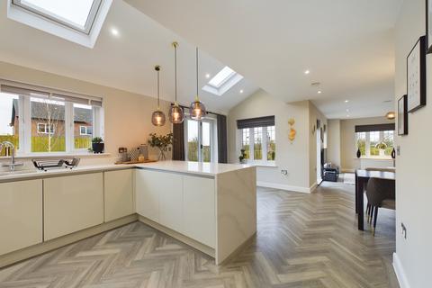 5 bedroom detached house for sale, Greenfield Lane, Newton PR4