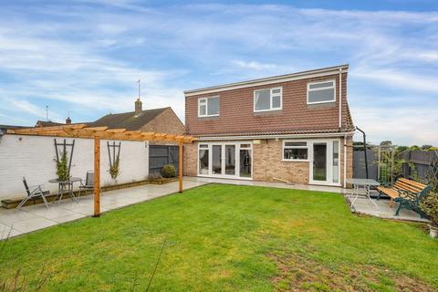 12 Coniston Road, Gunthorpe, Peterborough, PE4 7UE
